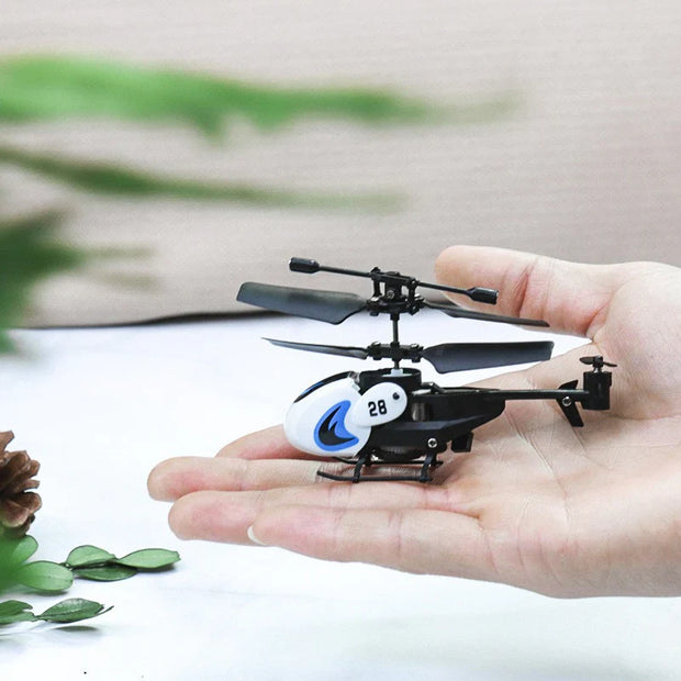 Mini Remote Control Helicopter – Palm-Sized Indoor & Outdoor Fun